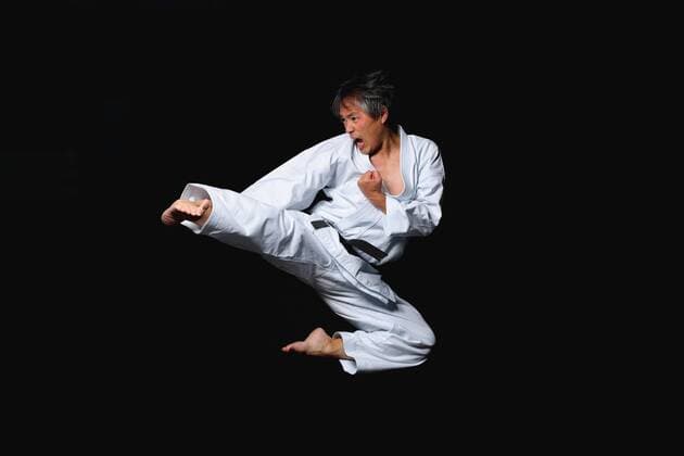 Japanese karate master training R160619_MR01.jpg  (qdwg000932)