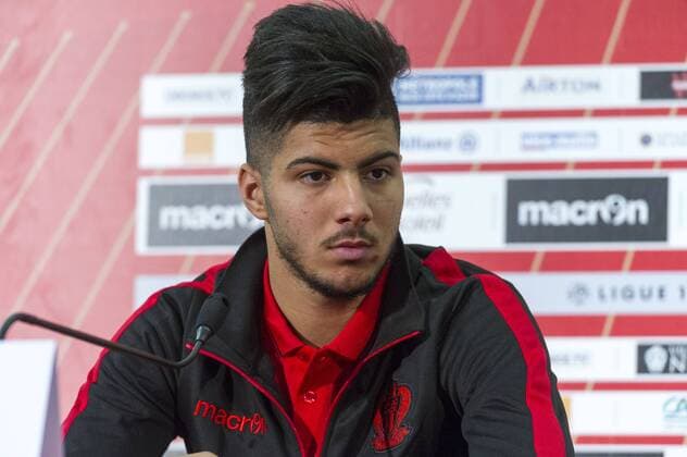 Fußball, OGC Nizza präsentiert Neuzugänge Srarfi und Obbadi Bassem Srarfi (OGC Nice) FOOTBALL : PK OGC Nice - Ligue 1 - 01 02 2017 NorbertScanella Panoramic 