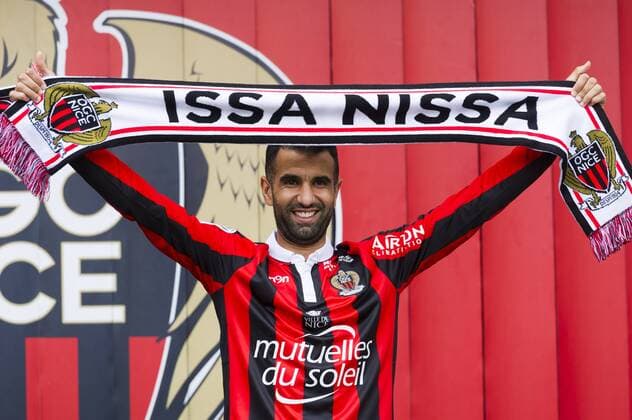 Fußball, OGC Nizza präsentiert Neuzugänge Srarfi und Obbadi Mounir Obbadi (OGC Nice) FOOTBALL - Presentation des nouvelles recrues - OGCNice - Ligue 1 - 01 02 2017 NorbertScanella Panoramic 