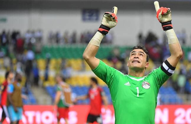 Essam El Hadary ( ÄGYPTEN ) Jubel Fussball Nationalteam Afrikacup Afrika Cup : Burkina Faso vs Ägypten - Halbfinale - CAN 2017 - Libreville - 01 02 2017 Panoramic Panoramic 