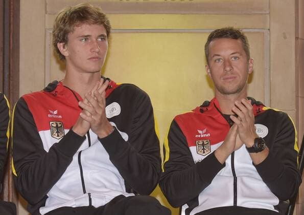 02.02.2017, xblx, Tennis Davis Cup 2017, Deutschland - Belgien Pressekonferenz, emspor, v.l. Alexander Sascha Zverev (Deutschland), Philipp Kohlschreiber (Deutschland) Frankfurt am Main