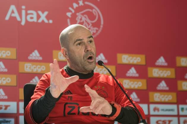 Coach Peter Bosz of Ajax Training session Ajax Topvoetbal 2016 2017 xVIxGerritxvanxKeulenxIVx 7043375