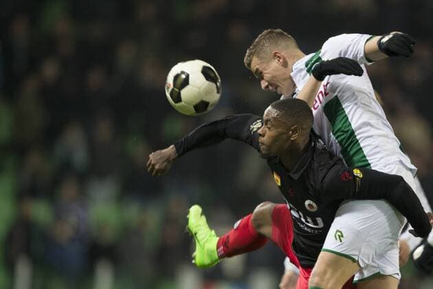 04-02-2016, Excelsior, Terell Ondaan of Excelsior Samir Memisevic of FC Groningen,during the Dutch Eredivisie match between FC Groningen and sbv Excelsior at Noordlease stadium on February 04, 2017 in Groningen, The Netherlands FC Groningen v sbv Excelsior Dutch Eredivisie 2016 2017 xVIxSportphotoAgency.com xErwinxOttenxIVx 7058282