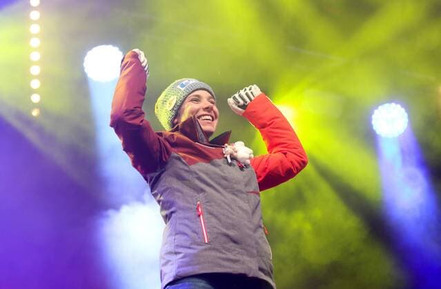 ALPINE SKIING - FIS Ski WC St. Moritz SANKT MORITZ,SWITZERLAND,07.FEB.17 - ALPINE SKIING - FIS Alpine World Ski Championships, Super G, ladies, award ceremony. Image shows the rejoicing of Nicole Schmidhofer (AUT). GEPAxpictures xChristianxWalgram