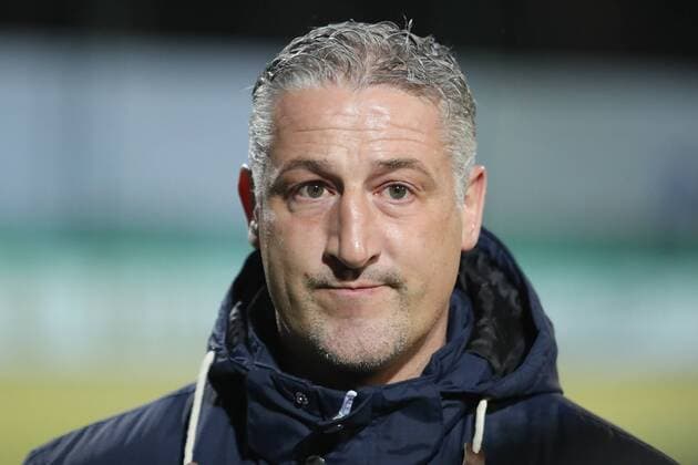 Jürgen Kramny (Trainer, Cheftrainer, Bielefeld), Porträt, Portrait, enttäuscht schauend, Enttäuschung, Frustration, disappointed, pessimistisch, Fussball, DFB-Pokal, Achtelfinale, FC-Astoria Walldorf - DSC Arminia Bielefeld, xozx
