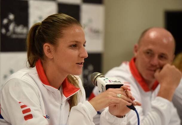 From left Czech tennis player Karolina Pliskova and non-playing captain Petr Pala speak during the press conference PK Pressekonferenz prior to the first round 2017 Fed Cup in Ostrava, Czech Republic, February 8, 2017. (CTKxPhoto JaroslavxOzana) CTKPhotoP201702080747201  jao 7