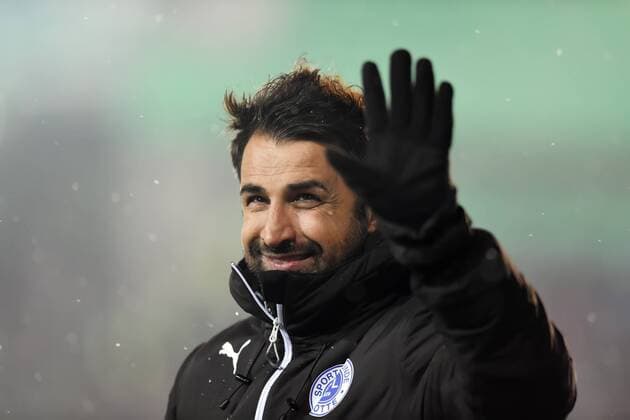 Fußball DFB Pokal Achtelfinale Sportfreunde Lotte - TSV 1860 München am 08.02.2017 im FRIMO Stadion in Lotte Trainer Ismail Atalan (Lotte) MT