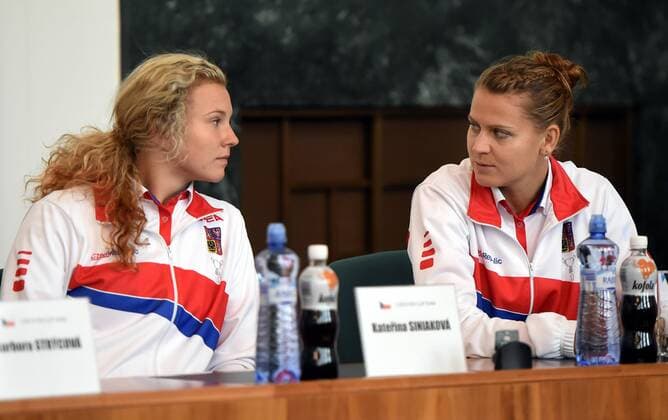 Barbora Strycova and Garbine Muguruza will meet in the first tennis match of the Fed Cup 1st round tie between the Czech Republic and Spain on Saturday, lots decided today.The second women s singles match will be played by Karolina Pliskova and Lara Arruabarrena.On Sunday, Strycova will meet Arruabarrena and Pliskova will meet Muguruza.For the doubles match, the Czechs nominated Lucie Safarova (right) and Katerina Siniakova (left), the Spaniards Sara Sorribes and Maria Jose Martinez in Prague, Czech Republic, February 10, 2017. (CTKxPhoto JaroslavxOzana) CTKPhotoP201702100702301  jao 8