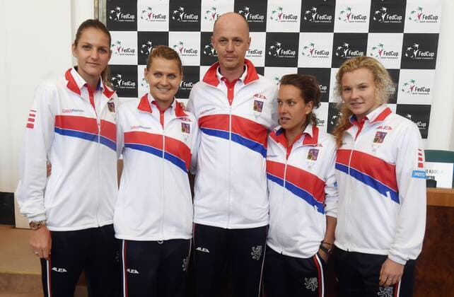 Barbora Strycova and Garbine Muguruza will meet in the first tennis match of the Fed Cup 1st round tie between the Czech Republic and Spain on Saturday, lots decided in Prague, Czech Republic, February 10, 2017. The second women s singles match will be played by Karolina Pliskova and Lara Arruabarrena.On Sunday, Strycova will meet Arruabarrena and Pliskova will meet Muguruza.For the doubles match, the Czechs nominated Lucie Safarova and Katerina Siniakova, the Spaniards Sara Sorribes and Maria Jose Martinez . (CTKxPhoto JaroslavxOzana) CTKPhotoP201702100825701  jao 23
