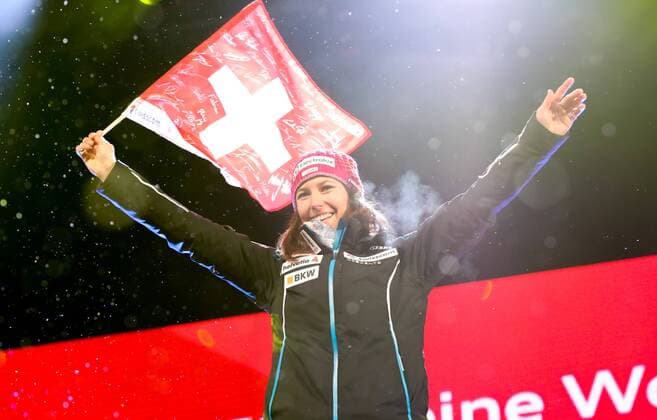 ALPINE SKIING - FIS Ski WC St. Moritz SANKT MORITZ,SWITZERLAND,10.FEB.17 - ALPINE SKIING - FIS Alpine World Ski Championships, alpine combined, ladies, award ceremony. Image shows the rejoicing of Wendy Holdener (SUI). GEPAxpictures xChristianxWalgram
