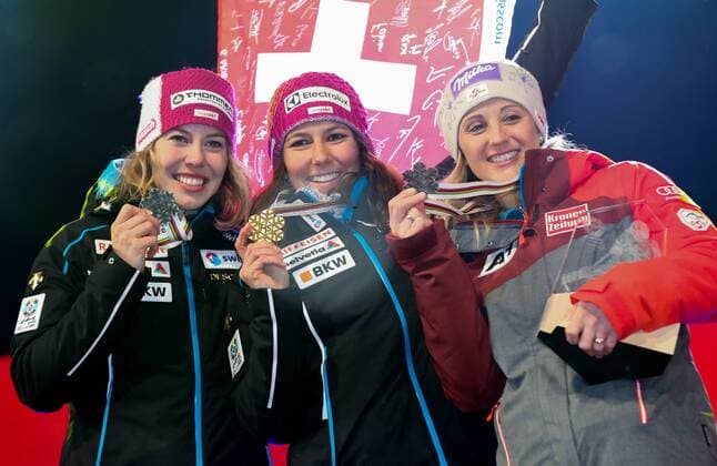 ALPINE SKIING - FIS Ski WC St. Moritz SANKT MORITZ,SWITZERLAND,10.FEB.17 - ALPINE SKIING - FIS Alpine World Ski Championships, alpine combined, ladies, award ceremony. Image shows Michelle Gisin, Wendy Holdener (SUI) and Michaela Kirchgasser (AUT). GEPAxpictures xChristianxWalgram