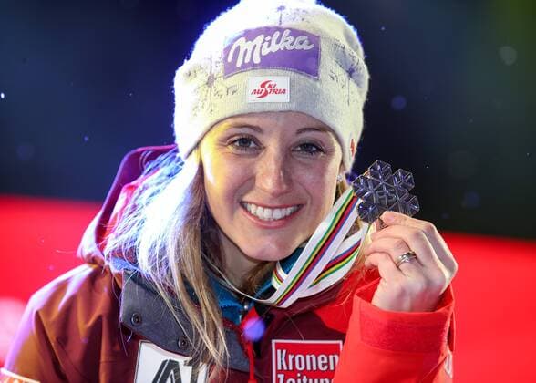 ALPINE SKIING - FIS Ski WC St. Moritz SANKT MORITZ,SWITZERLAND,10.FEB.17 - ALPINE SKIING - FIS Alpine World Ski Championships, alpine combined, ladies, award ceremony. Image shows Michaela Kirchgasser (AUT). GEPAxpictures xChristianxWalgram