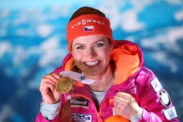BIATHLON - IBU World Championships Hochfilzen HOCHFILZEN,AUSTRIA,10.FEB.17 - BIATHLON - IBU World Championships, 7.5km sprint, ladies, award ceremony. Image shows Gabriela Koukalova (CZE). Keywords: medal. GEPAxpictures xMathiasxMandl