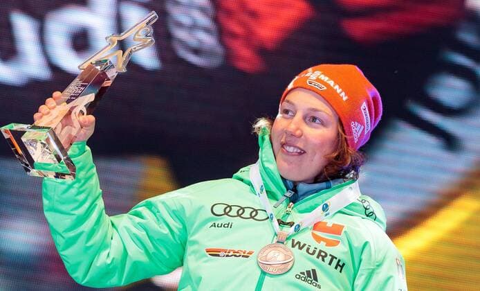 10.02.2017, Biathlonarena, Hochfilzen, AUT, IBU Weltmeisterschaften Biathlon, Hochfilzen 2017, Sprint Frauen, Siegerehrung, im Bild Laura Dahlmeier (GER, 2. Platz, Silber Medaille) 2nd placed and Silver Medailist Laura Dahlmeier of Germany during Winner Ceremony of the Ladies Sprint of the IBU Biathlon World Championships at the Biathlonarena in Hochfilzen, Austria on 2017 02 10. -Pressefoto Hochfilzen  EP_fei  