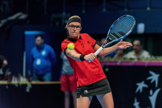 Tennis, FedCup in Bukarest, Rumänien - Belgien Tennis - FED Cup by BNP 2017 game between Romania and Belgium February 2017 February 11, 2017: Kristen Flipkens (BEL) during the FED Cup by BNP 2017 game between Romania and Belgium at Sala Polivalenta, Bucuresti, Romania ROU. Copyright: Cronos Catalin Soare