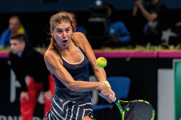 Tennis - FED Cup by BNP 2017 game between Romania and Belgium February 2017 February 11, 2017: Sorana Cirstea (ROU) during the FED Cup by BNP 2017 game between Romania and Belgium at Sala Polivalenta, Bucuresti, Romania ROU. Copyright: Cronos Catalin Soare