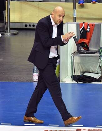 Hans-Peter Müller-Angstenberger (Trainer Rottenburg), am Spielfeldrand BR Volleys Berlin - TV Rottenburg Deutsche Volleyball Liga, Saison 2016 2017, Herren, Männer, Männer, men, Volleyball, Deutschland, Germany, Max-Schmeling-Halle Berlin, 11.1.2017