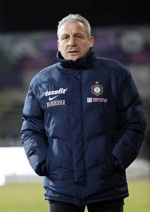 Aue, 10.02.2017, Erzgebirgsstadion, Fussball, 2.Bundesliga, 20. Spieltag , FC Erzgebirge Aue vs. SpVgg Greuther Fürth , Im Bild: Trainer Pavel Dotchev, Erzgebirge Aue. ,
