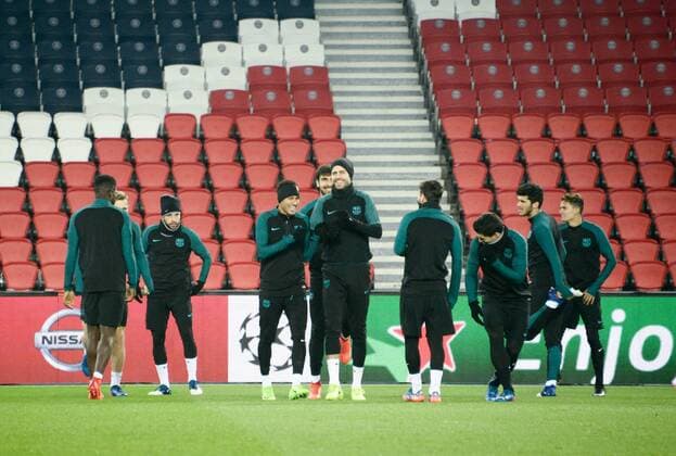 Gerard Pique ( Barcelona ) - Neymar ( Barcelona ) FOOTBALL : Entrainement Barcelona - Paris - 13 02 2017 FedericoPestellini PANORAMIC 