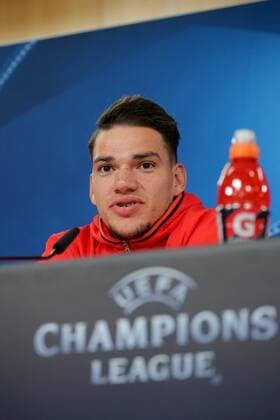 Ederson ( Benfica Lissabon 1 ), Pressekonferenz, Benfica Lissabon - Borussia Dortmund, UEFA Champions League, Achtelfinale, Fussball, 13.02.2017, Lissabon Copyright: xLangerx xEibner-Pressefotox EP_HLR