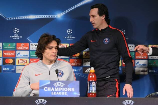 Bilder des Tages - SPORT UEFA Champions League 2017, Paris St. Germain - FC Barcelona - , press conference PK Pressekonferenz and training, unai emery, head coach psg, edinson cavani,644 cordon,  xx