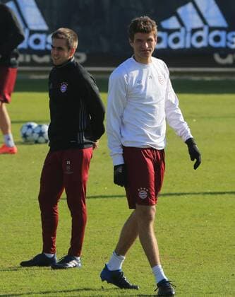 14.02.2017, FC Bayern Training Fussball, im Bild: Thomas Mueller (FCB) und Philipp Lahm (FCB)