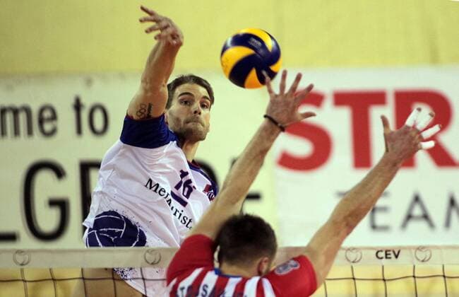 Bilder des Tages - SPORT 14.02.2017 Belgrade(Serbia) OK Crvena Zvezda(Red Star)-United Volleys Rheinmain Cev Cup men s volleyball Christian DÜNNES(L) United Volleys Rheinmain : 