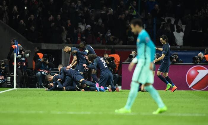 Fußball, CL, Paris St. Germain - FC Barcelona Angel Di Maria ( PSG ) FOOTBALL : Paris Saint Germain vs FC Barcelona - Ligue des Champions - Paris - 14 02 2017 FedericoPestellini Panoramic 