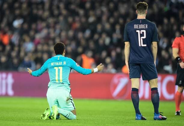 Fußball, CL, Paris St. Germain - FC Barcelona Neymar ( Barcelona ) - Thomas Meunier ( PSG ) FOOTBALL : Paris Saint Germain vs FC Barcelona - Champions League - Paris - 14 02 2017 FedericoPestellini 