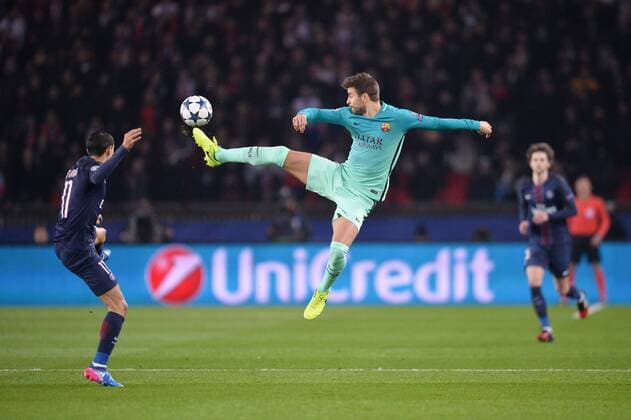 Fußball, CL, Paris St. Germain - FC Barcelona 03 GERARD PIQUE (bar) FOOTBALL : Paris SG vs Barcelona - Champions League - 14 02 2017 AnthonyBIBARD FEP 