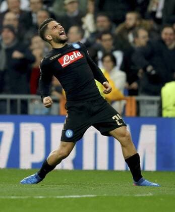 Fußball, CL, Real Madrid - SSC Neapel Napoli s striker Lorenzo Insigne jubilates a goal, the first against Real Madrid, during their UEFA Champions League round of 16 first leg match at Santiago Bernabeu stadium in Madrid, Spain, 15 February 2017. REAL MADRID VS. NAPOLI !ACHTUNG: NUR REDAKTIONELLE NUTZUNG!  Copyright: xJuanJoxMartinx MAD002 20170215-636227898177371582