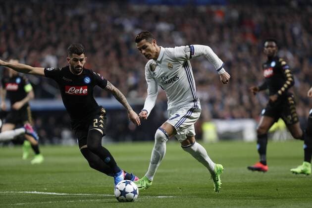 Fußball, CL, Real Madrid - SSC Neapel Soccer match between Real Madrid and SSC Napoli of the 2016 2017 Champions League, held at the Santiago Bernabeu stadium, in Madrid, February 15, 2017. Cristiano Ronaldo  xJosexLuisxCuestax xx