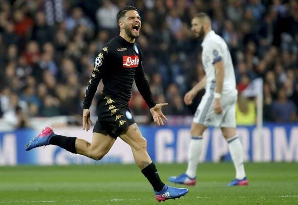 Fußball, CL, Real Madrid - SSC Neapel Napoli s striker Lorenzo Insigne jubilates a goal, the first against Real Madrid, during their UEFA Champions League round of 16 first leg match at Santiago Bernabeu stadium in Madrid, Spain, 15 February 2017. REAL MADRID VS. NAPOLI !ACHTUNG: NUR REDAKTIONELLE NUTZUNG!  Copyright: xJuanJoxMartinx MAD002 20170215-636227898216501342