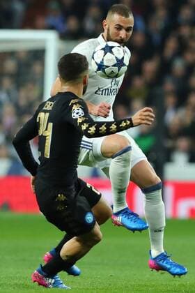 Fußball, CL, Real Madrid - SSC Neapel Lorenzo Insigne Napoli, Karim Benzema Real Madrid Fußball Champions League 2016 2017 Real Madrid - SSC Napoli cesarexpurini