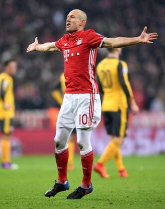 FUSSBALL CHAMPIONS LEAGUE SAISON 2016 2017 ACHTELFINALE HINSPIEL FC Bayern Muenchen - Arsenal London 15.02.2017 Torjubel: Arjen Robben (FC Bayern Muenchen) 
