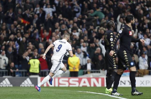 Fußball, CL, Real Madrid - SSC Neapel Soccer match between Real Madrid and Napoli of the 2016 2017 Champions League, held at the Santiago Bernabeu stadium, in Madrid, February 15, 2017. (Photo: J. Luis Cuesta 261 Cordon Press). Karim Benzema celebrates after scoring  xJosexLuisxCuestax xx