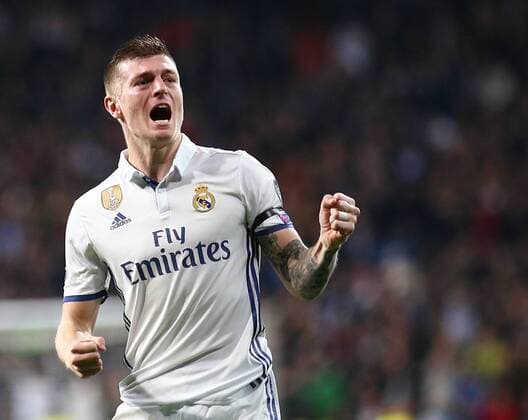 Bilder des Tages - SPORT Fußball, CL, Real Madrid - SSC Neapel 3:1 Madrid, Spain. February 15, 2017: Toni Kross midfield from Real Madrid CF, celebrating after scoring during the UEFA Champions League round of 16 1st leg agains SSC Napoli at the Santiago Bernabeu stadium. (Photo: Ivan Abanades Medina).  xIvanxAbanadesxMedinax xRealxMadridxCFx-xSSCxNapolix(UEFAxChampionsxLeague)x