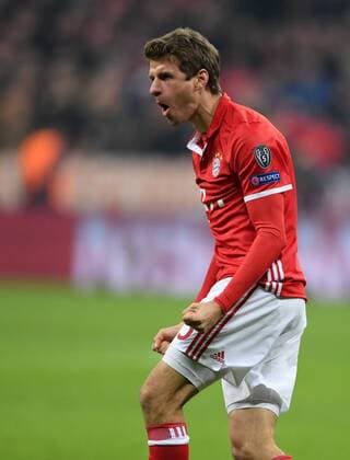 FUSSBALL CHAMPIONS LEAGUE SAISON 2016 2017 ACHTELFINALE HINSPIEL FC Bayern Muenchen - Arsenal London 15.02.2017 Torjubel: Thomas Mueller (FC Bayern Muenchen) 