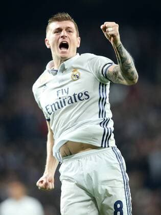 Fußball, CL, Real Madrid - SSC Neapel, Toni Kroos trifft Real Madrid s Toni Kroos celebrates goal during Champions League 2016 2017 Round of 16 1st leg match. February 15,2017.  (2017021518)