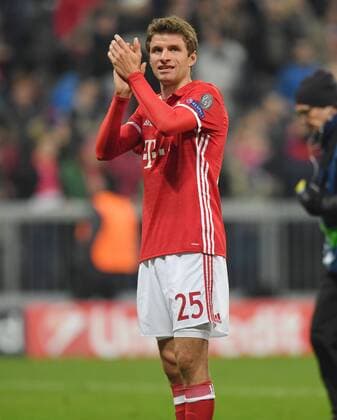 15.02.2017, Fussball, UEFA Champions League, Saison 2016 2017, Achtelfinale, FC Bayern Muenchen - Arsenal London 5:1, Jubel Thomas Mueller, Thomas Müller (Bayern Muenchen)