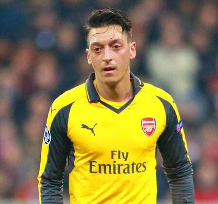 Mesut Özil (Arsenal London) Fussball UEFA Champions League FC Bayern München - Arsenal London 15.02.2017