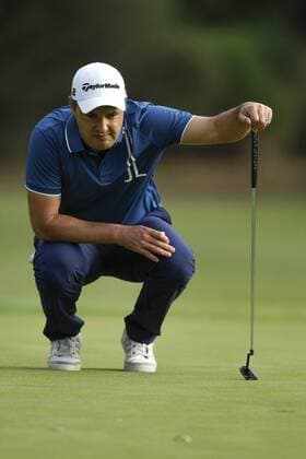 February 16th 2017, Lake Karrinyup Country Club, Perth, Western Australia, Australia; ISPS Handa World Super 6 Perth Golf Tournament Day 1; Simon Khan (ENG) lines up his putt on the 1st hole during the opening round of the ISPS Handa World Super 6 Golf Tournament; xDavidxWoodleyx  ActionPlus11846767