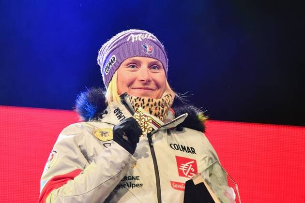 February 16, 2017: 1st place Tessa WORLEY (FRA) pose for photographs at the medal ceremony for the women s giant slalom event of the FIS Alpine World Ski Championships at St Moritz, Switzerland. Cal Media Skiing 2017: Alpine World Ski Championships - 16 Feb - ZUMAc04_ 20170216_zaf_c04_118 Copyright: xSydneyxLowx