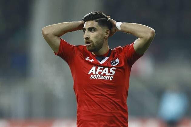 Wout Weghorst of AZ Alkmaarduring the UEFA Europa League round of 32 match between AZ Alkmaar and Olympique Lyonnais on February 16, 2017 at the AFAS stadium in Alkmaar, The Netherlands. AZ v Olympique Lyon UEFA Europa League 2016 2017 xVIxxIVx 7131841