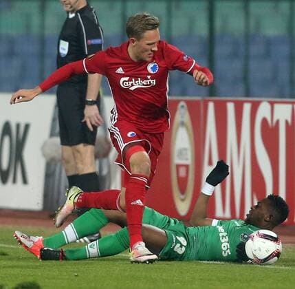 16.02.2017 Sofia(Bulgaria) PFC Ludogorets-FC Kobenhavn(FC Copenhagen) Europa League men s football Ludwig Augustinsson(up) FC Kobenhavn (FC Copenhagen) passing by Virgil Misidjan (down) PFC Ludogorets :Str 