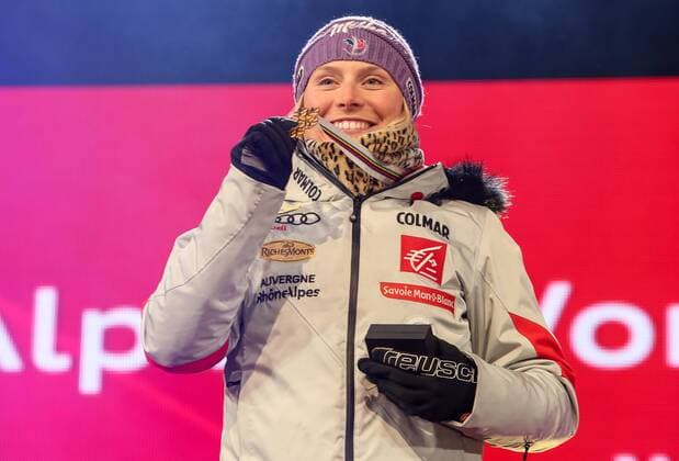 ALPINE SKIING - FIS Ski WC St. Moritz SANKT MORITZ,SWITZERLAND,16.FEB.17 - ALPINE SKIING - FIS Alpine World Ski Championships, giant slalom ladies, award ceremony. Image shows Tessa Worley (FRA). GEPAxpictures xMarioxKneisl