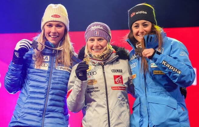 ALPINE SKIING - FIS Ski WC St. Moritz SANKT MORITZ,SWITZERLAND,16.FEB.17 - ALPINE SKIING - FIS Alpine World Ski Championships, giant slalom ladies, award ceremony. Image shows Mikaela Shiffrin (USA), Tessa Worley (FRA) and Sofia Goggia (ITA). GEPAxpictures xMarioxKneisl