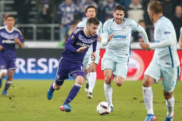 Anderlecht s Massimo Bruno pictured in action during a game between Belgian soccer team RSC Anderlecht and Russian team FC Zenit, first-leg of the 1 16 finals of the Europa League competition, Thursday 16 February 2017, in Brussels. BRUNOxFAHY  x05049089x