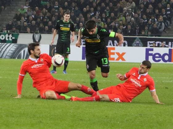 Europa-League : Borussia Mönchengladbach--AC Florenz Lars Stindl (BMG) durch zwei. Europa-League : Borussia Mönchengladbach--AC Florenz