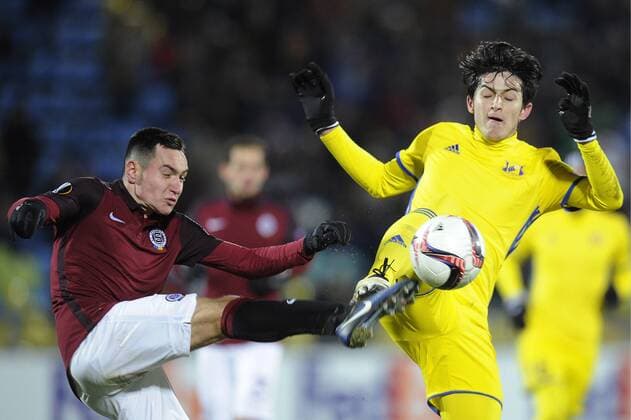 ROSTOV-ON-DON, RUSSIA - FEBRUARY 16, 2017: AC Sparta Pragueâ€™s Vyacheslav Karavaev (L) and FC Rostovâ€™s Sardar Azmoun fight for the ball in their 2016-17 UEFA Europa League Round of 32, 1st leg football match at Olimp 2 Stadium. FC Rostov won the game 4-0. Valery Matytsin TASS  TS041795